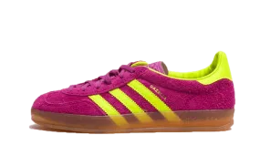 Gazelle Indoor Shock Purple